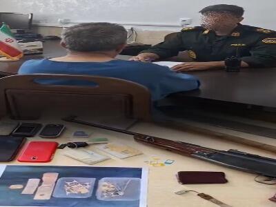  دستگیری ۲ برادری که کیف طلا دزدیده بودند