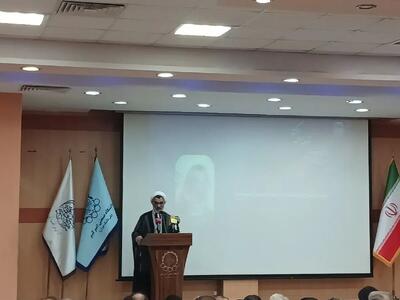 دبیر شورای عالی انقلاب فرهنگی: قانون منع دو تابعیتی ها مربوط به دوران پهلوی است و باید اصلاح شود/ نخبگان را به جرم دو تابعیتی از خدمات به کشور محروم کرده ایم