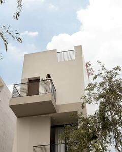 معماری مینیمال این خانه در زمین 67متری دیدنی است