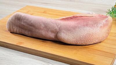  طرز تهیه زبان : فقط زبان گاو را بجوشانید و در فر بپزید
