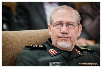  انتقاد روزنامه جمهوری اسلامی از سردار صفوی/ دعا کنید خداوند توفیق شهادت نصیب کند حتی در استخر!