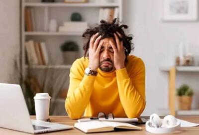  احساس غرق شدن؛ چکار کنیم وقتی همه چیز به مویی بند است!