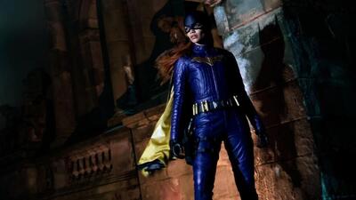 جیکوب اسکیپیو از احتمال انتشار فیلم کنسل شده Batgirl گفت - گیمفا