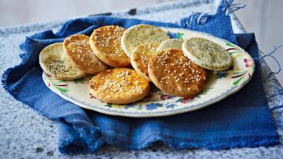  چرا بیسکویت کنجدی انتخابی هوشمندانه برای رشد کودکان است؟