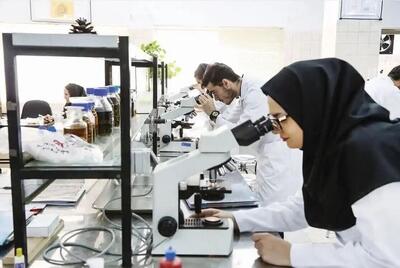 پرونده ۱۰ ساله عضویت کارشناسان علوم آزمایشگاهی در نظام پزشکی؛ همچنان بی‌نتیجه