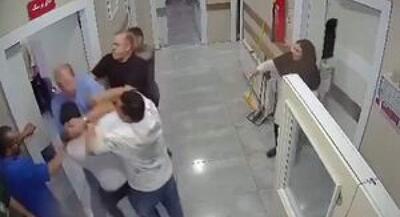  حمله دسته جمعی‌ به پزشک و پرسنل درمانگاه | جهان نیوز