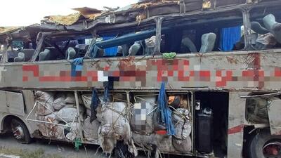  ببینید | اولین تصاویر از محل تصادف وحشتناک در برزیل با حداقل ۱۵ کشته؛ فریادهای جان‌سوز مردم...