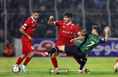 خیبر ۲ - پرسپولیس یک؛ VAR به کمک خیبر آمد - پارس فوتبال