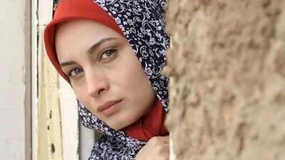  خاطره عجیب مریم کاویانی از انگشت زدن کیانوش عیاری در چای
