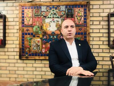 یک فعال اقتصادی: پس از کرونا، ایرانی‌ها ۲۰ میلیارد دلار خانه در دوبی خریدند/ جذابیت طلای آب شده برای مردم به شدت افزایش یافته است | شفقنا، آخرین اخبار ایران و جهان