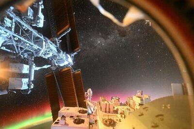  عکس خیره‌کننده فضانورد از شفق قطبی