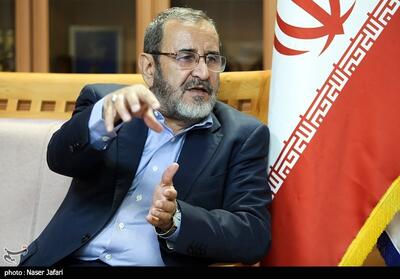 بررسی چالش‌های جهان اسلام/تفرقه قومی‌ بزرگترین آسیب برای امت است - تسنیم