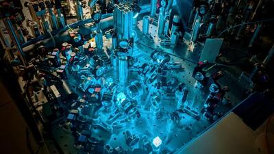  ساخت نخستین گیرنده رادیویی کوانتومی بدون نیاز به برق و آنتن