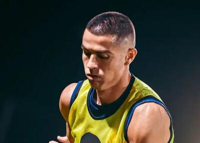  استایل جدید و  متفاوت: رونالدو کچل کرد! (عکس)