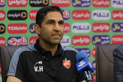 واکنش هاشمیان به شایعات تغییر سرمربی پرسپولیس