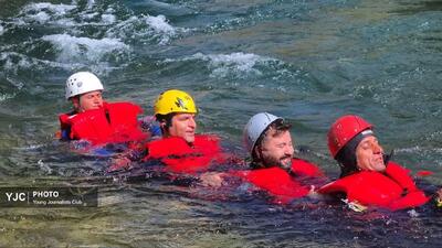  نجات زندگی در دل امواج + تصاویر و فیلم