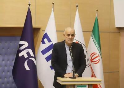 نبی: پوشیدن پیراهن تیم ملی مثل دفاع از خاک است