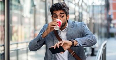  این عادت‌های صبحگاهی باعث افزایش فشار خون می‌شوند