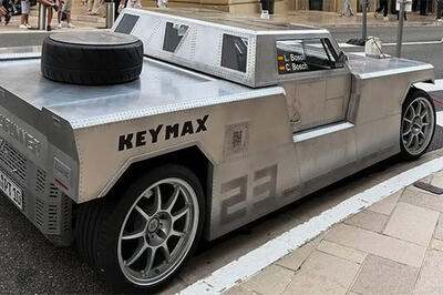  خودرو عجیب و غریب لوریک در موناکو