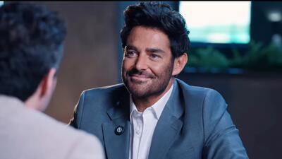  تاریخ وبگردی | عکسی جذاب و خاص از رضا گلزار در پانتولیگ یک برنامه جذاب تلویزیونی