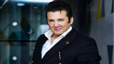  تاریخ وبگردی | تغییر چهره جذاب حسام نواب صفوی در 50 سالگی