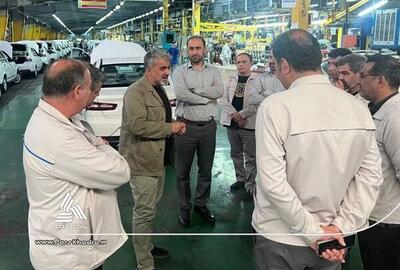  بازدید مدیرعامل پارس‌خودرو از خطوط تکمیل‌کاری محصولات/ برنامه‌ریزی برای تجاری‌سازی و تحویل هزار دستگاه خودرو به مشتریان در روزهای آتی