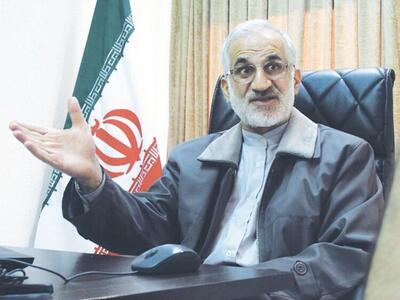  فریب بزرگ غرب زدگان نفوذی در حاکمیت:   خودشان همه چیز را گران می کنند،بهانه ارزانی کالاهای اساسی،ارزانی نیست، بلکه گرانی همه چیز است به جز اینها