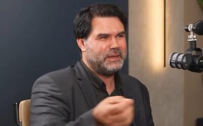 ویدیو/سینا کلهر: حاکمیت قبل از جنگ به استقبال تغییرات رفت / برای اولین بار در تاریخ حیات جمهوری اسلامی، قانون مصوب مجلس و شورای نگهبان، ابلاغ نشده / شما فضای دیداری کلانشهر‌ها را با سه سال پیش مقایسه کنید، حس می‌کنید نیم قرن گذشته/ من تصورم این است که علت اینکه کار به جنگ کشید و جنگ را پیش انداختند نگرانی از این بود که این تغییرات و اصلاح رویه‌ها، ریشه‌دار بشود و بتواند بحران‌ها را حل کند