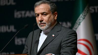  واکنش عراقچی به نمایش پهپاد در پارلمان بریتانیا: «صحنه‌ای ساختگی با نقش‌آفرینی لابی اسرائیل» - ایران ویو 24