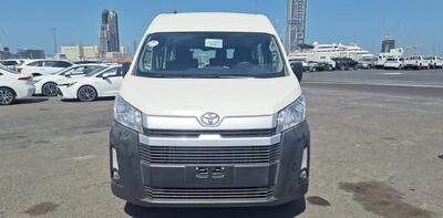  مزایده 3 دستگاه خودروی مازاد (شرکت پردازش الکترونیک) شامل : تویوتا هایس،وانت دو کابین مزدا 2000