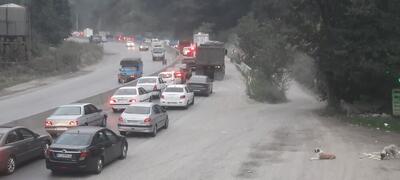  ترافیک زنجیره‌ای دو راهی چلاو مشکل مردم آمل/ ساخت جاده جایگزین ۱۶ساله شد