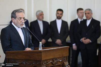  واکنش سید عراقچی به یک نمایش ضدایرانی لهستان در پارلمان انگلیس و طرح ادعاهای کذب