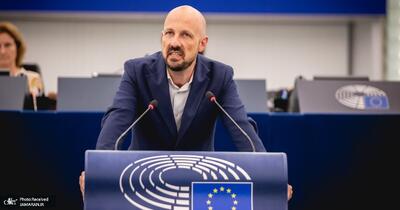  ما اروپایی‌ها ادعا می‌کنیم انسان‌های خوبی هستیم پس چرا به جای محکومیت اسرائیلی که بمب هسته‌ای دارد و به سراسر منطقه حمله می‌کند ایران را محکوم می‌کنیم؟! آمریکا بود که از برجام بیرون رفت نه ایران/ هدف سیاست‌های ما تبدیل ایران به سوریه‌ ای جدید است!