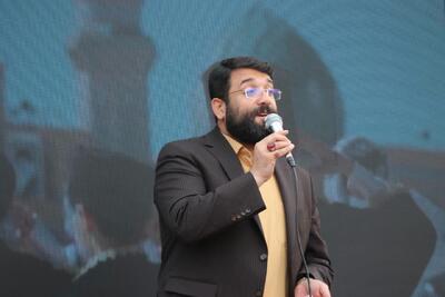  نوای ابوذر روحی در اجلاسیه بین المللی شهدای راه قدس