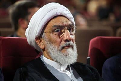 نگران تفکری هستم که ما را در داخل و خارج دچار مصیبت کرده