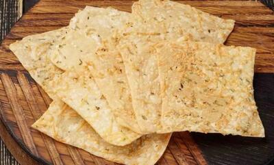  کالری نان خشک چقدر است؟