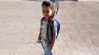  مرگ پسر 7 ساله خوزستانی با شلیک شتابزده پلیس به ماشین بدون پلاک پدرش / 3 گلوله هم به جان خواهر 9 ساله اش نشست + عکس و اطلاعیه پلیس