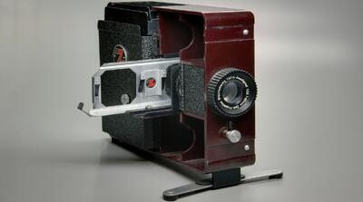  تعیین معادل فارسی خنده دار برای واژه «اسلاید»