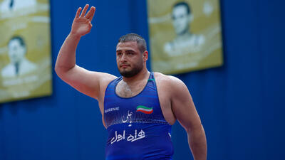  فردین هدایتی سوژه جدید اتحادیه جهانی کشتی؛ ایران میرزازاده و یوسفی را هم دارد / عکس