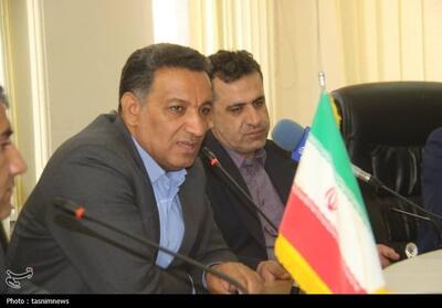  اعتراض فرماندار کهگیلویه به تأخیر در پرداخت مطالبات گندم‌کاران - تسنیم
