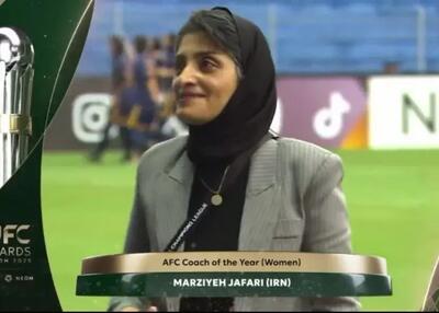  تبریک کانون مربیان فوتبال به مربی سال آسیا