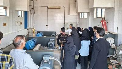  بازدید دانشجویان دانشکده علوم پزشکی از تصفیه فاضلاب نیشابور + عکس