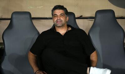  یک استقلالی سرمربی برتر ۷ هفته اول لیگ شد/ مردم به کاپیتان محبوب آبی‌ها رأی دادند و از تارتار تجلیل کردند