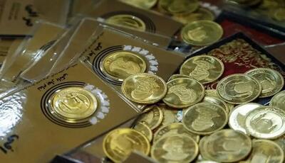 افت یکدست قیمت ها در بازار سکه و طلا؛ دلار عقب نشینی کرد