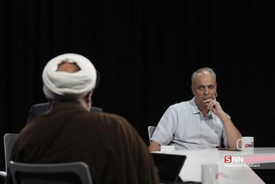 زیدآبادی: اگر تخاصم با آمریکا را حل کنید شاید آنها برای شما حق غنی سازی هم قائل شوند