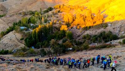  درخشش گروه کوهنوردی شرکت گاز استان مرکزی در صعود سراسری قله الوند