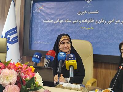 کنشگران اصلی تمدن اسلامی / زنان فرهنگی ستون نظام تعلیم و تربیت هستند