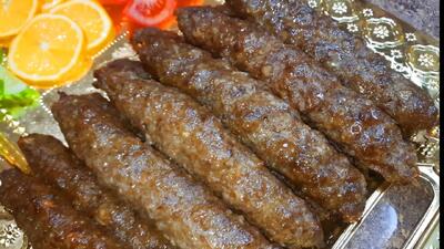  طرز تهیه کباب کوبیده خوشمزه و آبدار بدون نیاز به جوش شیرین و منقل / از روی سیخ نمیریزه و سفت نمیشود