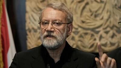 لاریجانی: اگر آژانس برای همکاری پیشنهادی دارد، درخواست دهد تا در کمیته‌ای که در شورای امنیت ملی است، بررسی شود