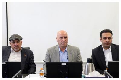  واکنش فعالان صنعتی به وضعیت نامطلوب شاخص‌های اقتصادی کشور/ اقتصاد نیازمند بازنگری و اقدامات فوری است